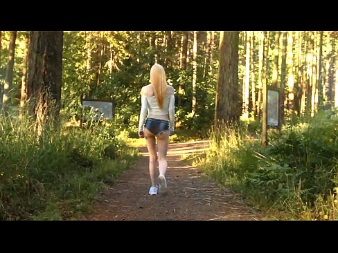 ❤️ awéwé geulis gerak lalaunan, teu buligir video ❌ video bangsat dina su.niceporn.ru